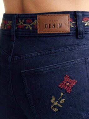 Sezane x Lucia Vergara Marine Blue w/Jazmin Embroidery Jeans size 38/ US6 cotton